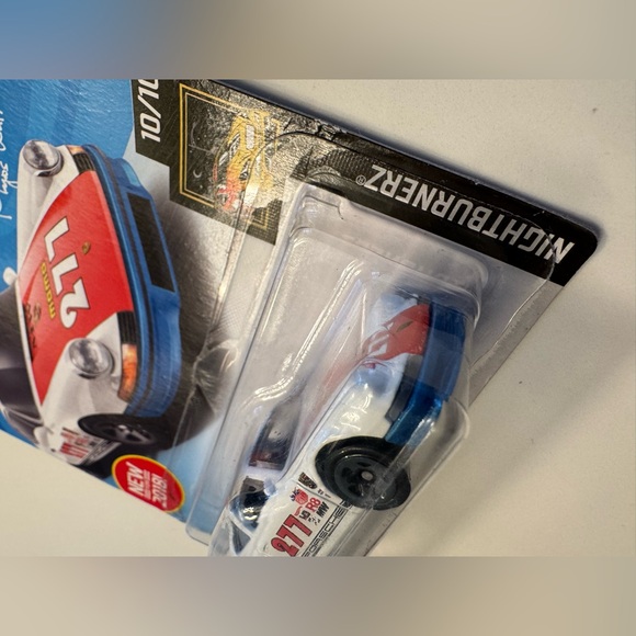 🏎️ Hot Wheels Magnus Walker Porsche 911 Urban Outlaw 277 White - Picture 4 of 5